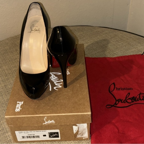 Christian Louboutin Red Bottom Heels - Picture 4 of 12